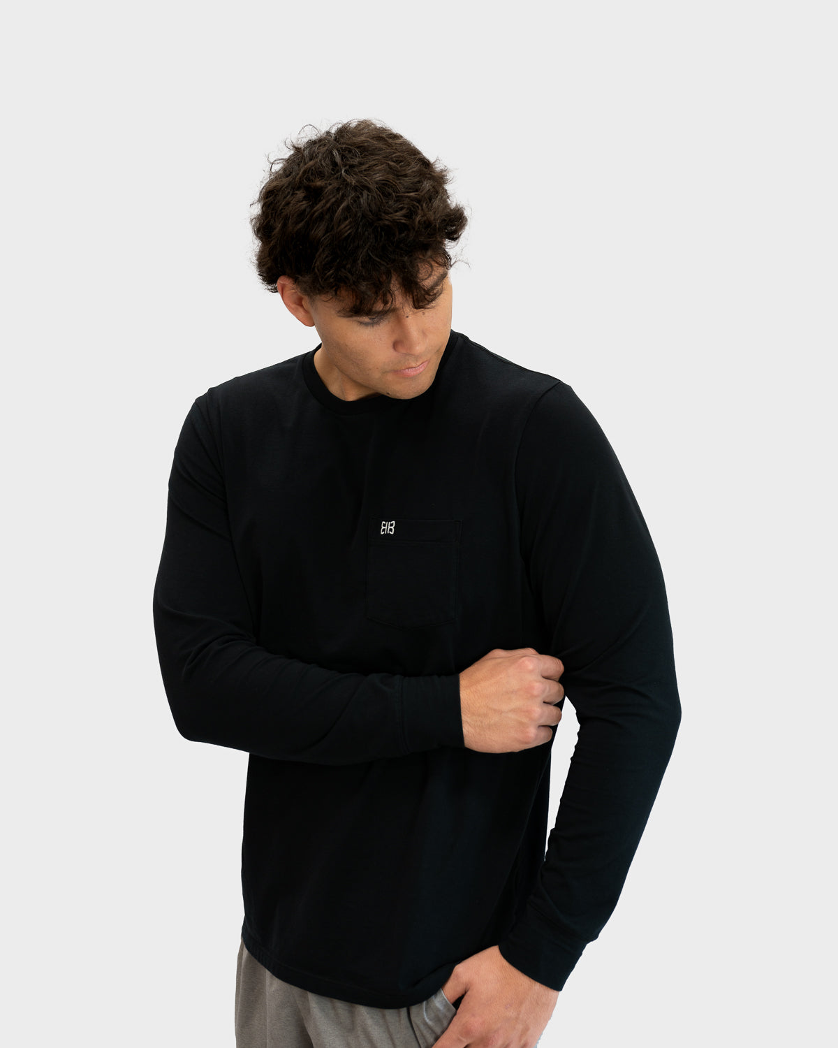 Klassic Pocket Long Sleeve
